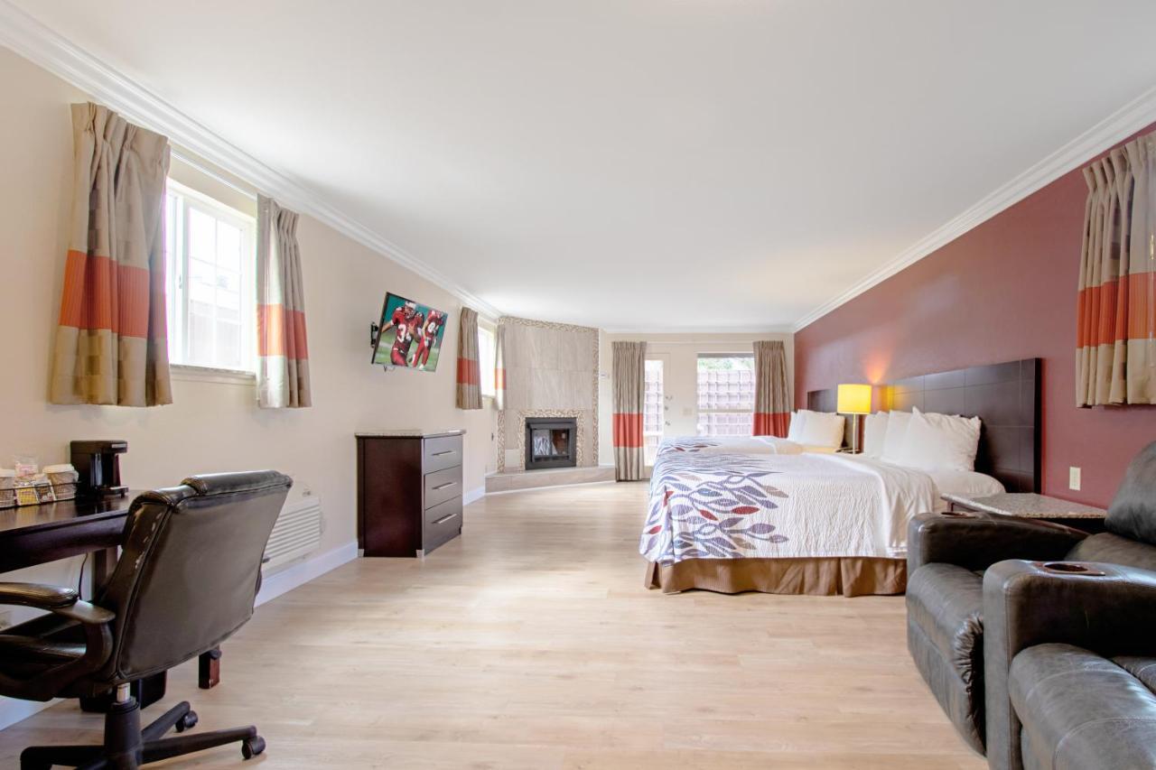 Red Roof Inn & Suites Monterey Phòng bức ảnh